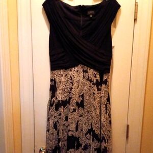 Adrianna Papell Black Dress